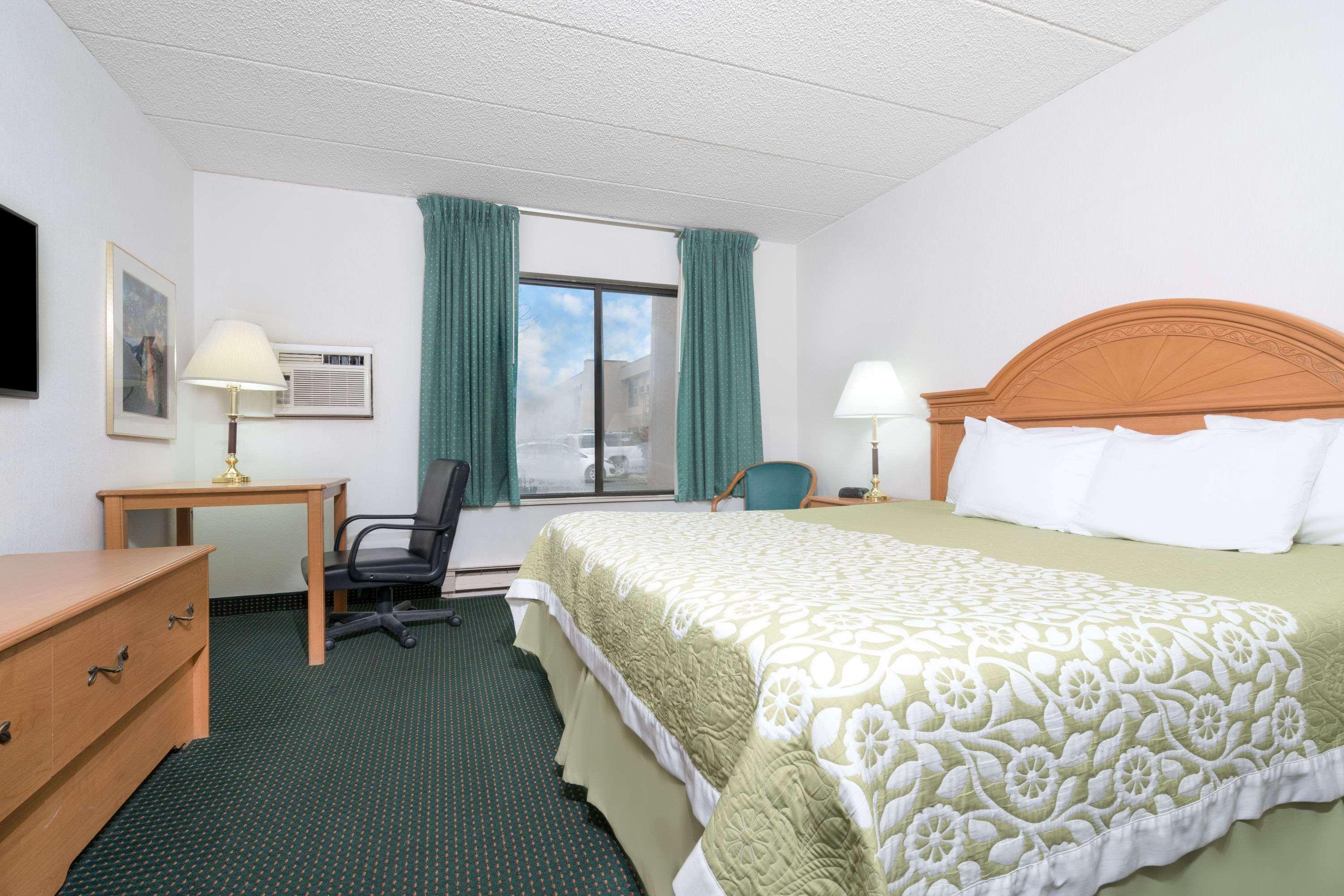 Days Inn By Wyndham St Cloud Saint Cloud Exterior foto